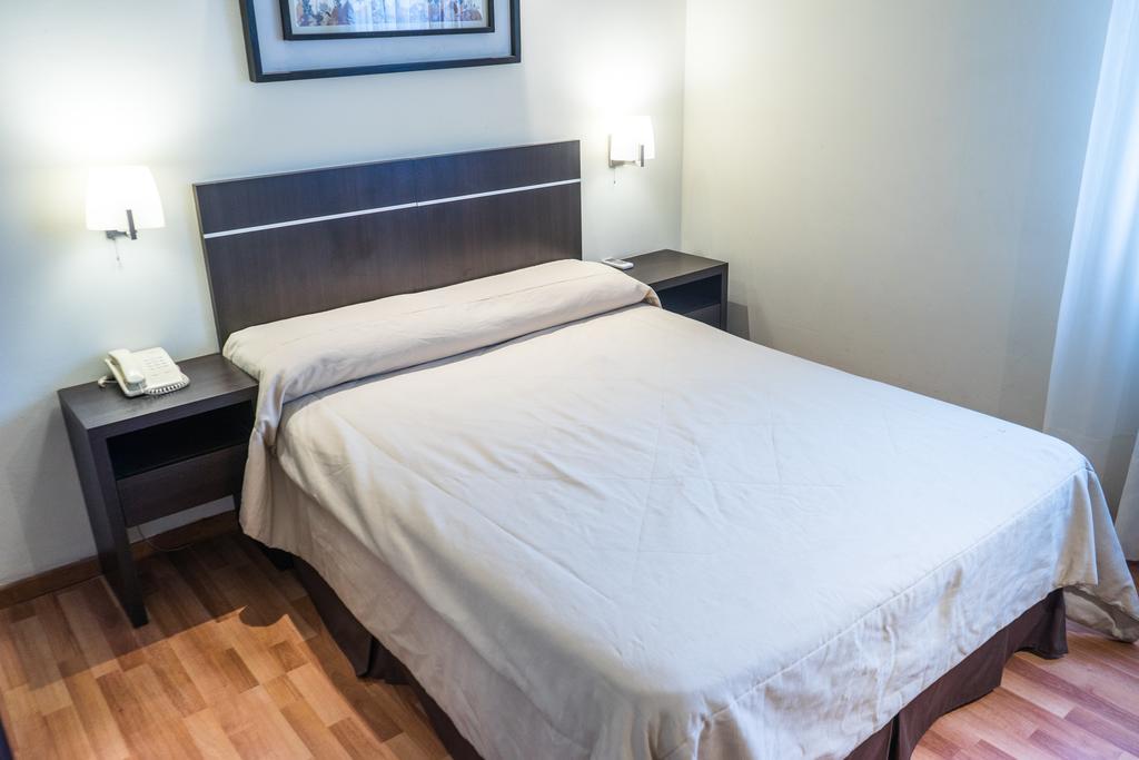 Hotel Vina De Italia Córdoba Luaran gambar