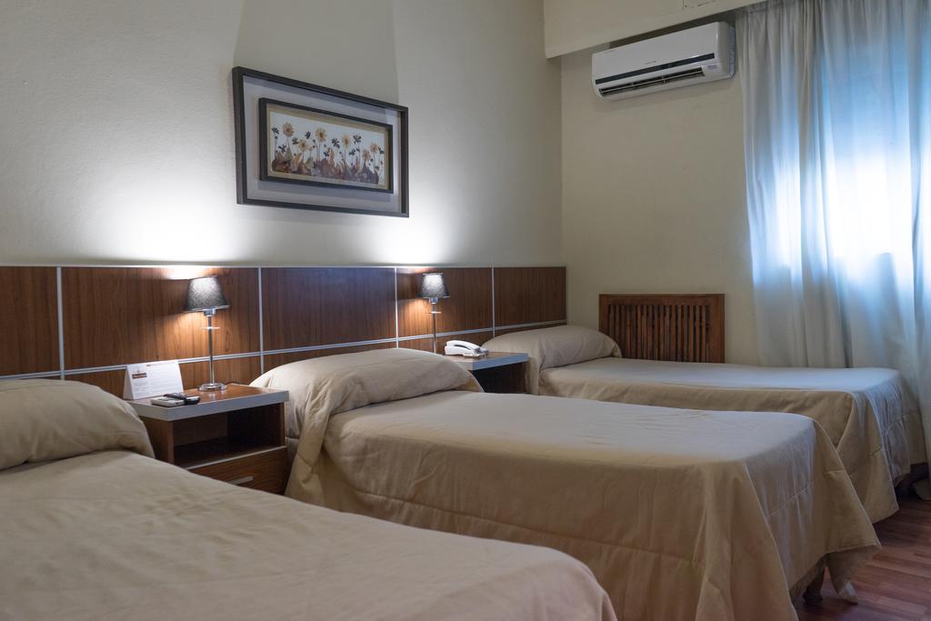 Hotel Vina De Italia Córdoba Luaran gambar